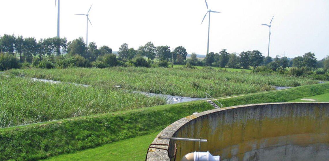 Klärschlammvererdung - ausgeklügeltes Entwässerungsverfahren für Klärschlamm